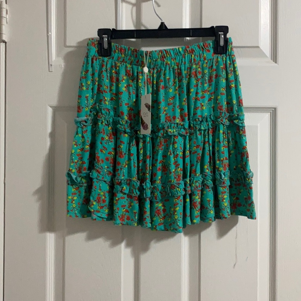 C&V skirt